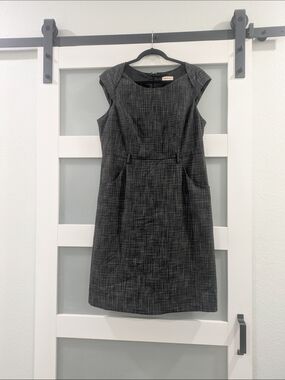 Merona Gray Textured Cap-Sleeve Sheath Dress